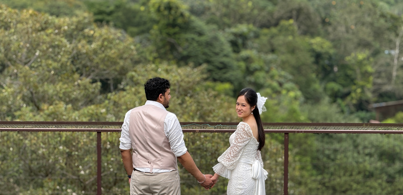 A Love Story in Nature – Wedding & Pre-Wedding Photoshoot